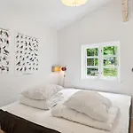 Riana - 700m From The Sea By Interhome *