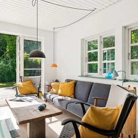 Vakantiehuis Riana - 700m From The Sea By Interhome Vejby